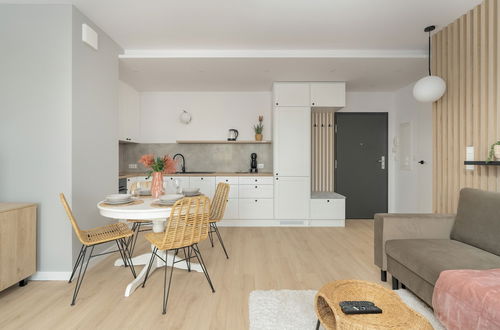 Foto 6 - Elegant Apartment in Poznan by Renters