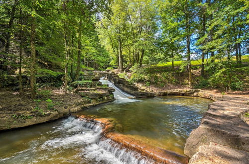 Photo 5 - Big Canoe Cabin: Waterfall Hikes, Pool & Lake