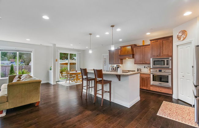 Serenity Shores in Kenmore - Foto 12