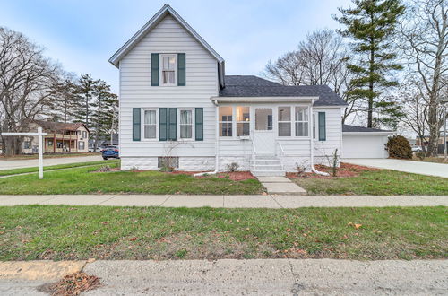 Photo 1 - Michigan Retreat w/ Screened-in Porch, Near Lakes