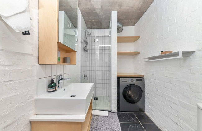 Seaside Studio Apartment, 9 Mins to Queens Beach! - Foto 9