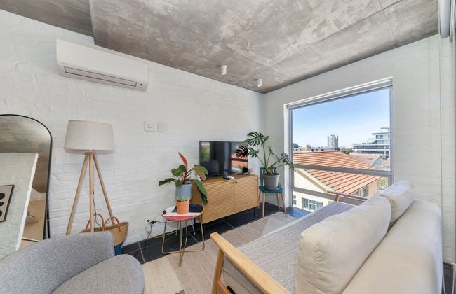 Seaside Studio Apartment, 9 Mins to Queens Beach! - Foto 8