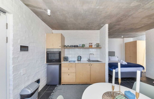 Seaside Studio Apartment, 9 Mins to Queens Beach! - Foto 6
