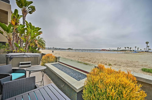 Photo 9 - Chic Condo w/ Shared Hot Tub on Mission Bay