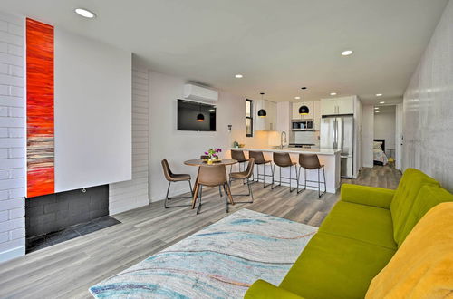 Photo 1 - Chic Condo w/ Shared Hot Tub on Mission Bay