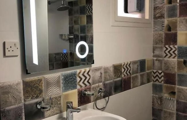 Kuwait Residence - Photo 27