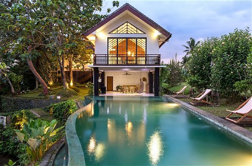Photo 1 - Heavenly 5-bedroom Family Villa in Tranquil Area of Ubud
