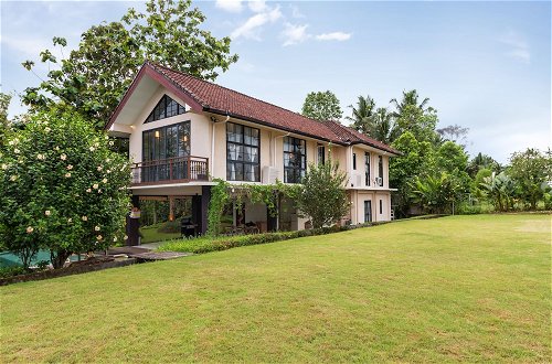 Foto 43 - Heavenly 5-bedroom Family Villa in Tranquil Area of Ubud