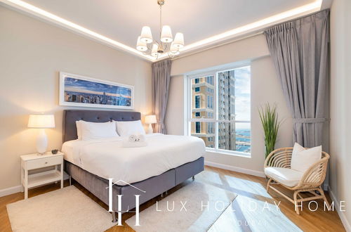 Photo 2 - LUX The Marina Sea View Suite 2