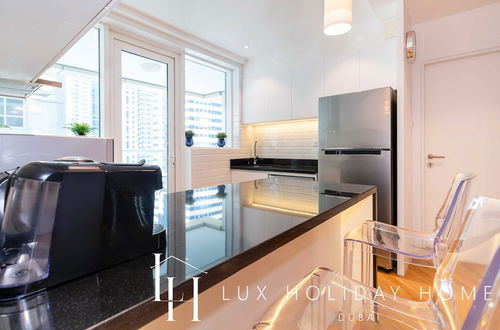 Photo 6 - LUX The Marina Sea View Suite 2