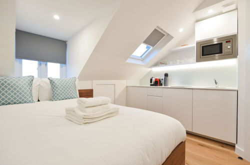 Foto 7 - West Hampstead Serviced Apartments by Concept Apartments