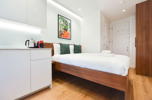 Foto 9 - West Hampstead Serviced Apartments by Concept Apartments