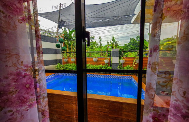 Serene 2BR Escape Poolside Bliss - Foto 17