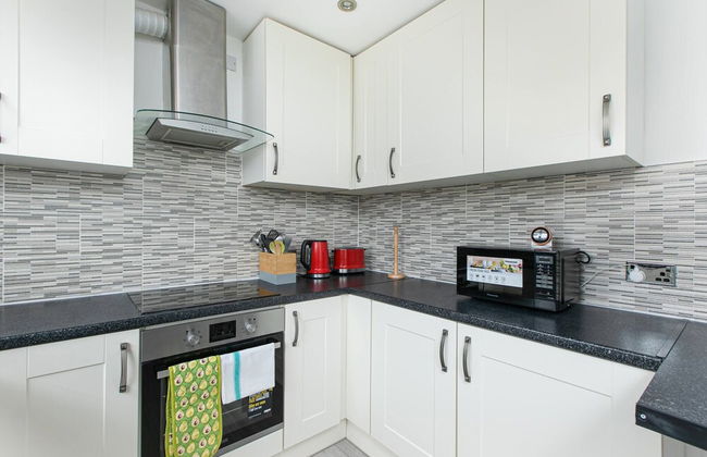 Skyvillion - 2bed House W Grdn&parking In Hatfield - Photo 20