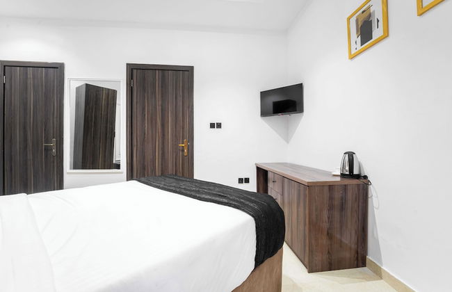 The Azaria Hotel & Apartment - Foto 11