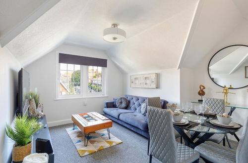 Foto 15 - Immaculate 2-bed Apartment in Hove