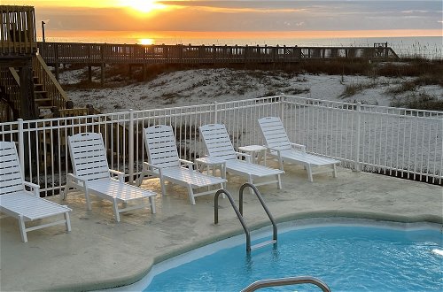 Foto 31 - Gulf Shores Duplex B Beachfront Pool 4bd
