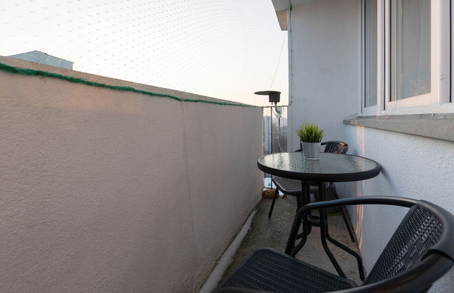 Stylish Apartment in Żoliborz by Renters - Photo 31