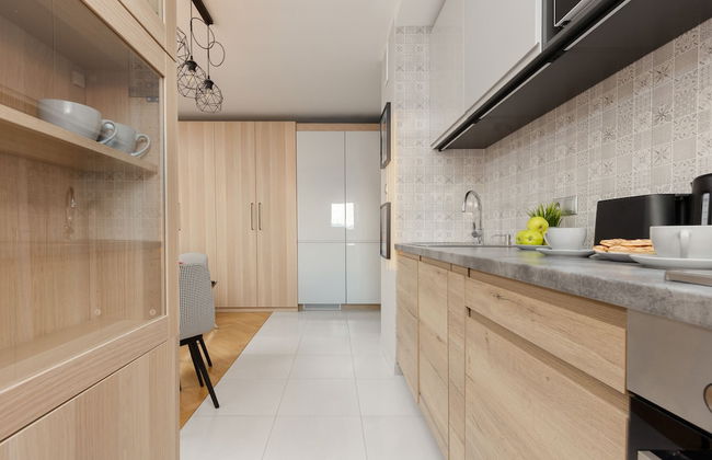 Stylish Apartment in Żoliborz by Renters - Photo 17