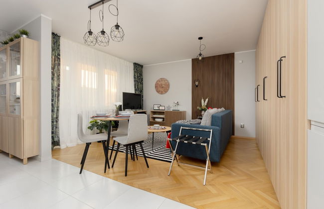 Stylish Apartment in Żoliborz by Renters - Photo 26