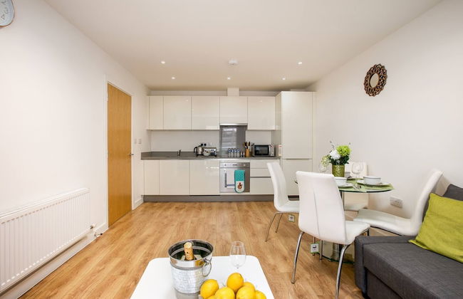 Skyvillion - Tower Point Enfield 2bed Wbalcony - Foto 16