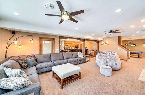 Foto 42 - Lakefront Waterford Home w/ Game Room & Grills