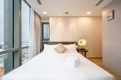 Photo 5 - LANDMARK 81 Luxury Riverside Retreat