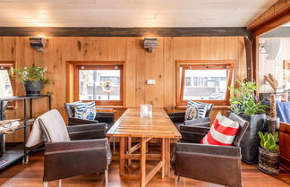 Photo 3 - Luxury Canary Wharf House Boat Room 6