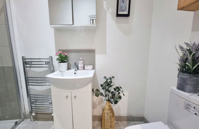4Bed 3Bath - 8min to London Bridge - Photo 60