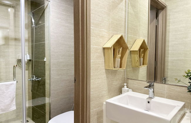 Armin Homes 2BR Vinhomes Ocean Park - Photo 15