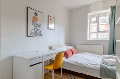 Foto 6 - Cosy 4BD Flat W/private Balcony - Nine Elms