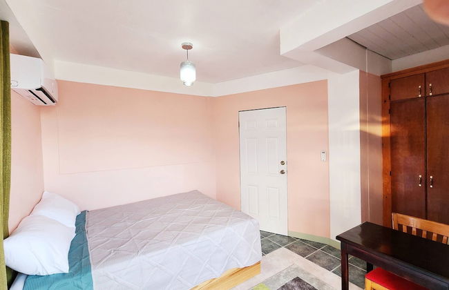 C & M Suites Your Haven in the City - Photo 1