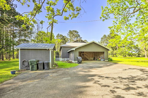 Photo 27 - Peaceful Cairo Farmhouse w/ Barn & Fire Pit