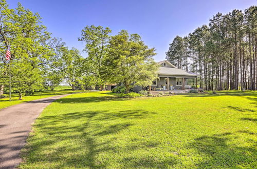 Photo 12 - Peaceful Cairo Farmhouse w/ Barn & Fire Pit