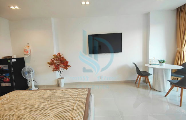 Luxury Apartment Sky Center - Photo 14