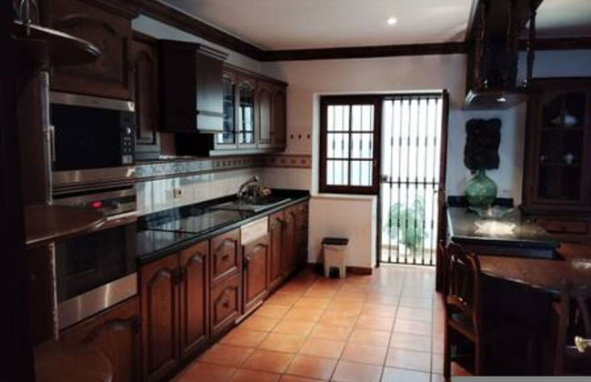 Espectacular Villa con Piscina y Vistas al Valle - Foto 6