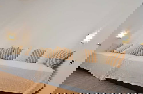 Foto 6 - Elegant and Brigth Corner Apartments
