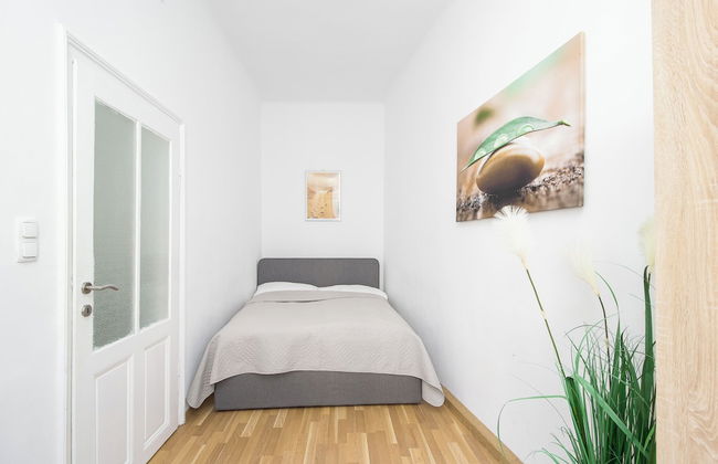 Apartment Johannitergasse - Photo 2