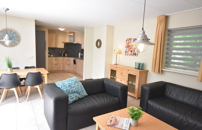 Bungalow in North Holland Near the Beach - Foto 9