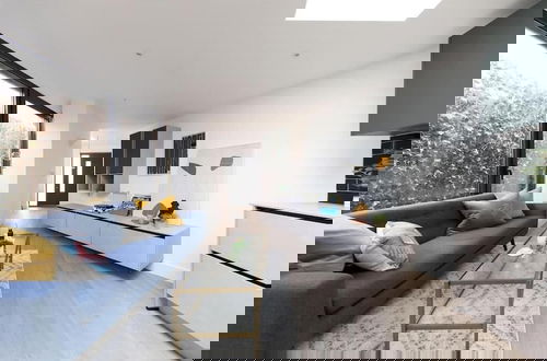 Foto 5 - YTD Residential