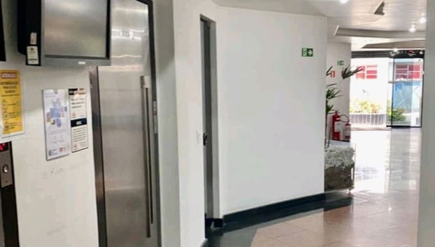 Entrada (vista interior)