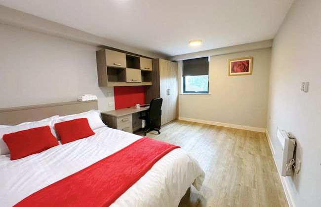 Manor Park Court - Photo 2