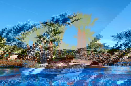 Photo 1 - Beautiful Wooden Bungalow With Shared Pool