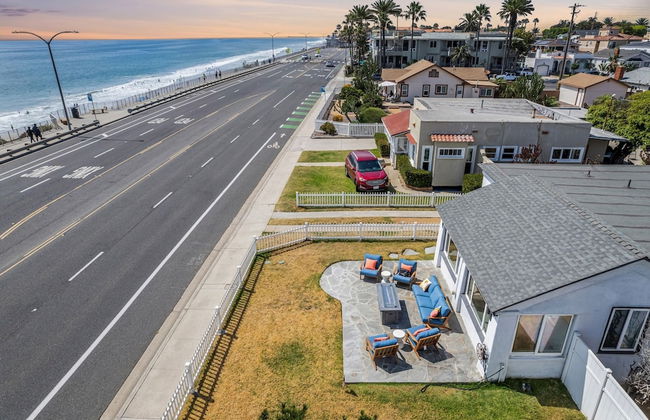 Carlsbad Blvd Villa in Carlsbad - Foto 1