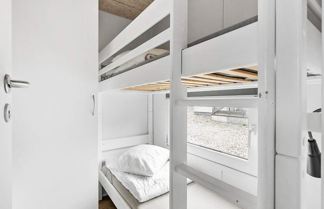 8 Person Holiday Park Home in Faaborg - Foto 3