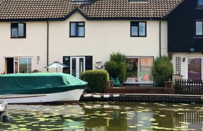 Host Stay Quayside Cottage - Foto 11