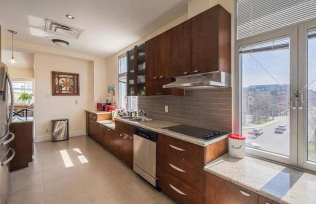 Sleeps6-apartment-parking-balcony-patio - Foto 8
