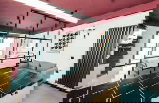 Foto 2 - Super Stylish Apartment by Wehost