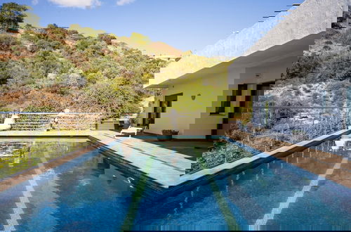 Foto 41 - Lavish Villa With Private Pool