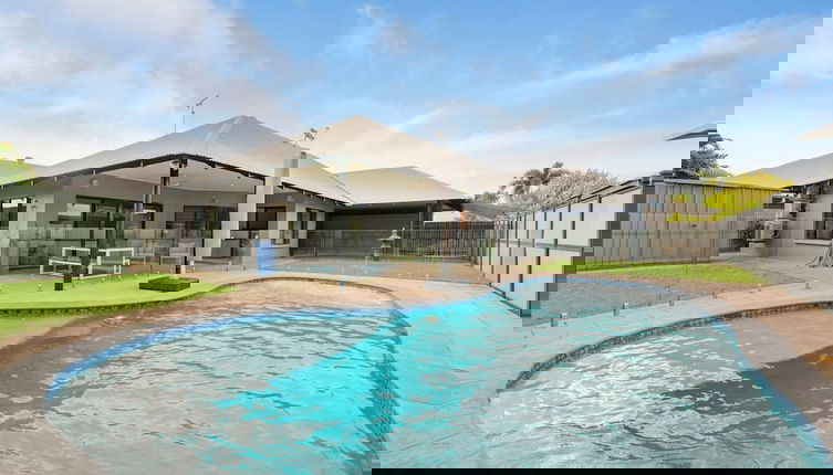 Foto 1 - Cityside Hideaway Pool - Workstation - Markets